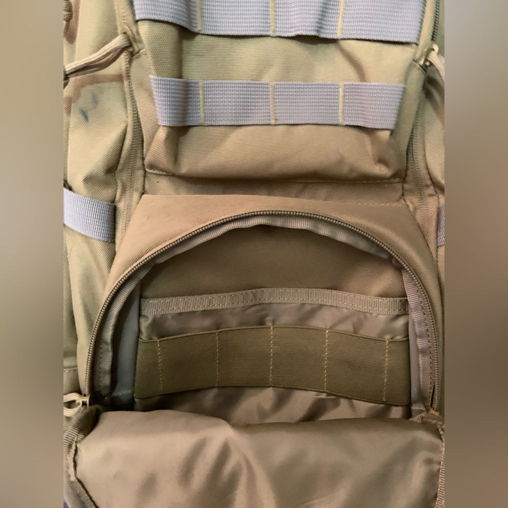 Tactical Backpack - Picture 5 of 6